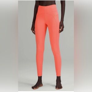 Lululemon Women's Back Zip High Rise Paddle Tight